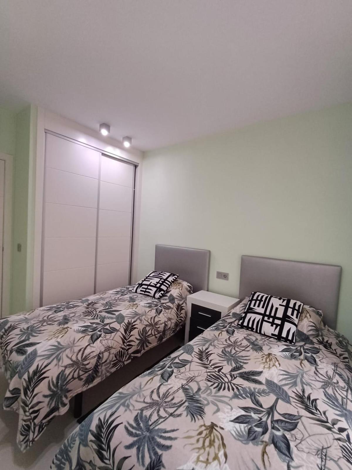 Умные Новые Аппартаменты В Торревьехе Torrevieja Buitenkant foto